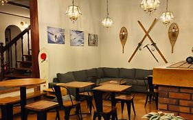 Hotel Foxtrot Hakuba